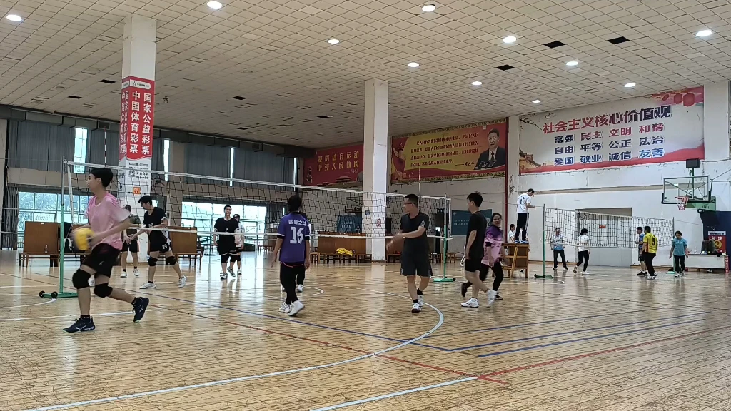 成年人是否可以通过篮球训练改善身高_0